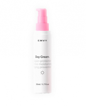 Дневной крем для сухой и чувствительной кожи EMVY Day Cream